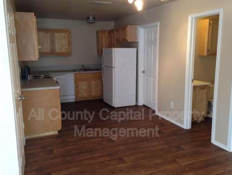 1011 Advance Street San Marcos TX 78666