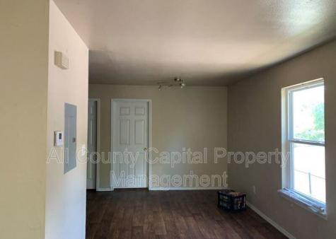 1011 Advance Street San Marcos TX 78666