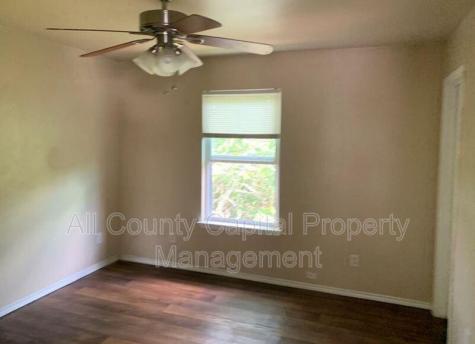 1011 Advance Street San Marcos TX 78666