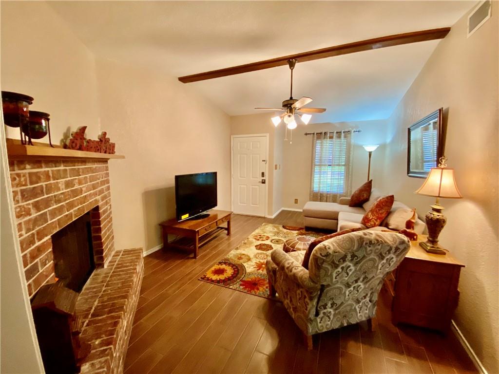 702 Blackwell Avenue Manchaca TX 78652